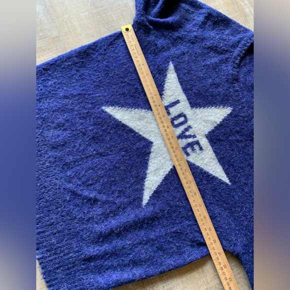 291 Venice Women’s Pullover Alpaca blend Sweater Blue LOVE STAR SPELLOUT s sz 1 - Picture 9 of 12